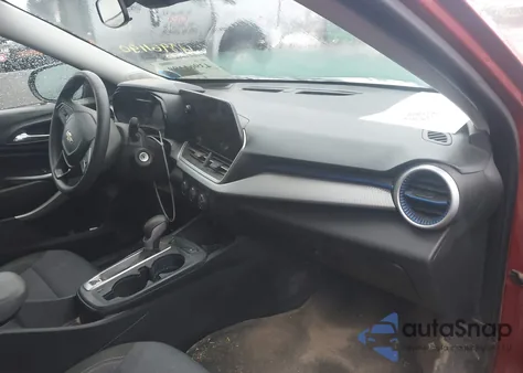 2024 Chevrolet Trax Fwd Sp из США, поврежденный, VIN KL77LFE20RC105357